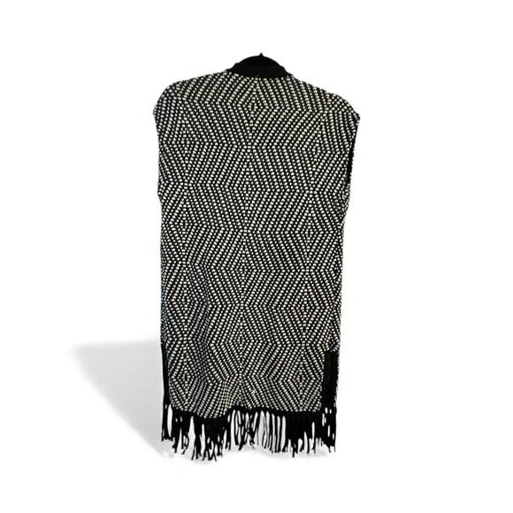 Chico's Monochrome Textured Vest with Black and White Geometric Pattern - Picture 2 of 6